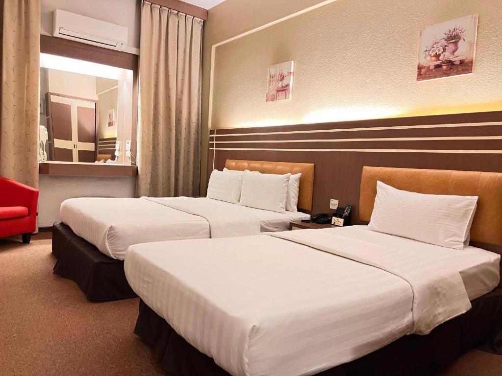 The Landmark Hotel Batu Pahat Exterior foto