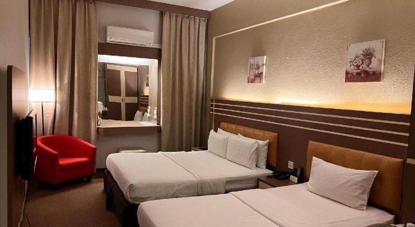 The Landmark Hotel Batu Pahat Exterior foto