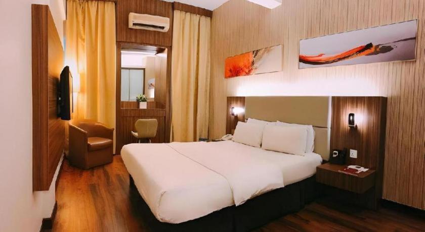 The Landmark Hotel Batu Pahat Exterior foto